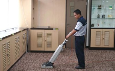 Alat-Alat Cleaning Service dan Zat Kimia yang Biasa Digunakan