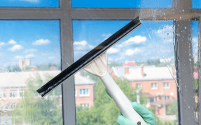 Mencari Jasa Pembersihan Kaca dengan Metode Access Rope dan Gondolaman?