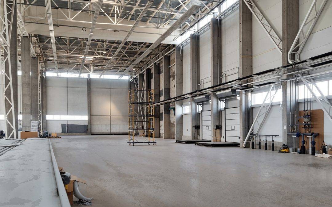 Pentingnya Pembersihan Area Produksi Pabrik untuk Menekan Risiko Kontaminasi dan Kerusakan Mesin